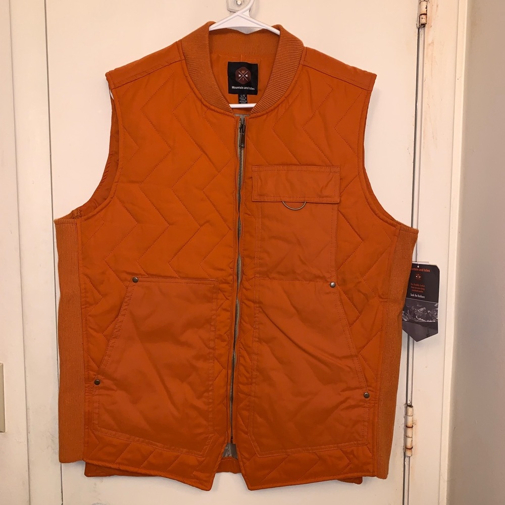 Brand new mountain and Isles vest
